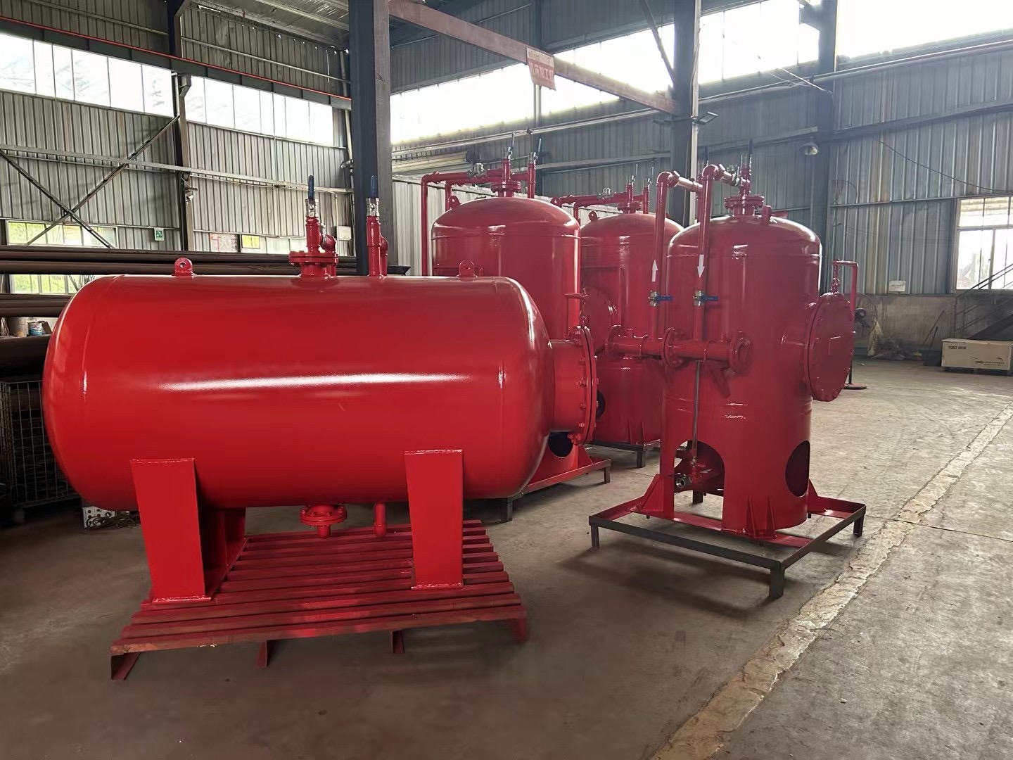 How to use a Foam Bladder Tank?